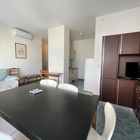 Apartment Cansiglio- Walterigato Apartments- Solo Per Famiglie